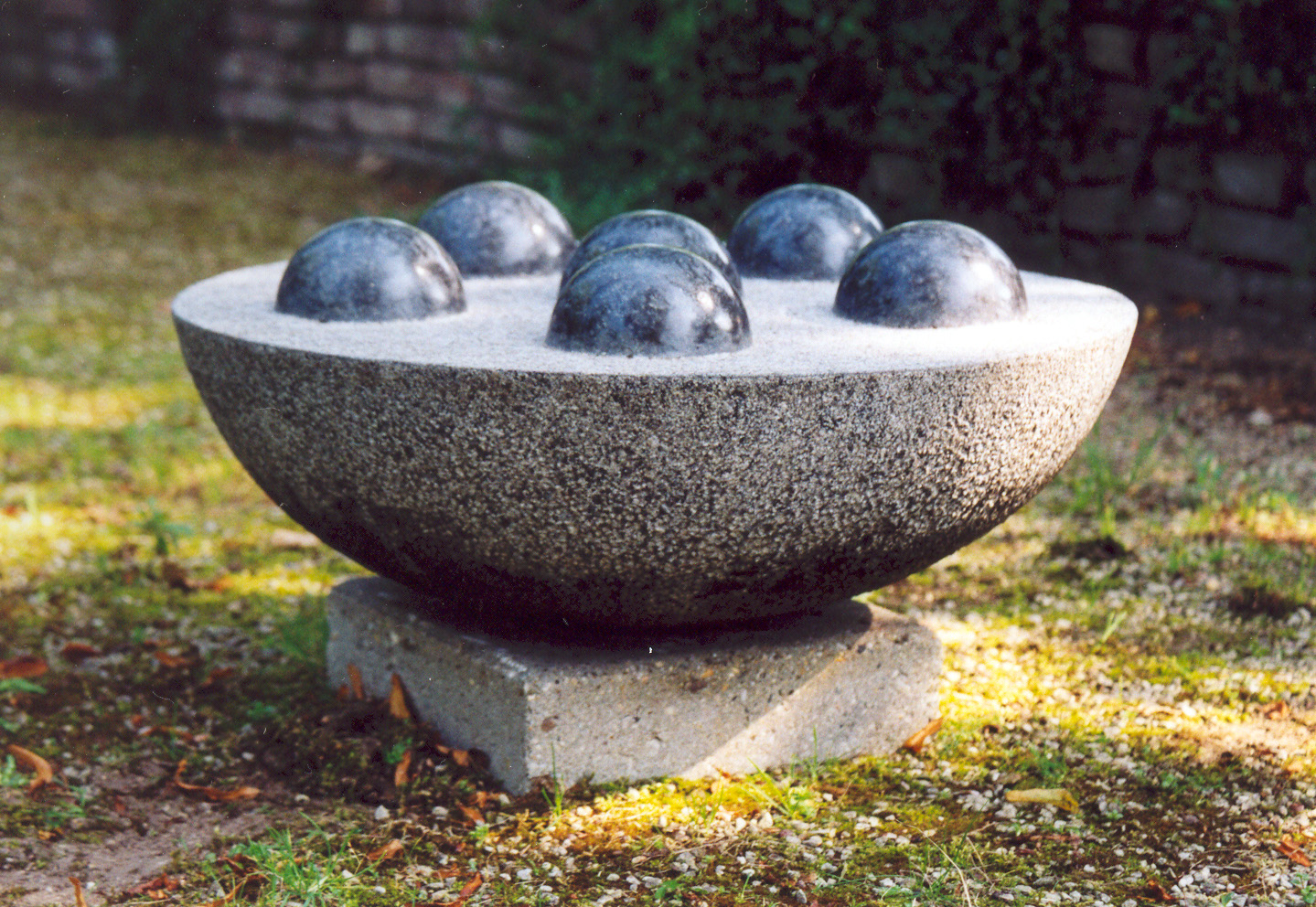 gneiss abstract sculpture