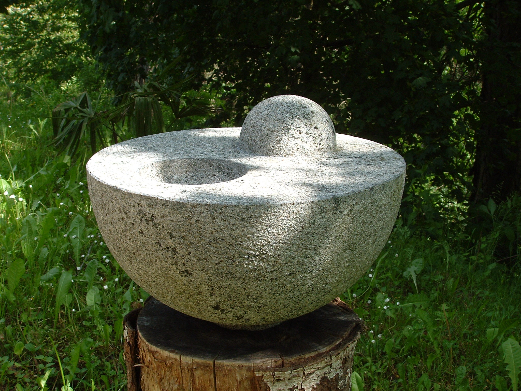 gneiss abstract sculpture