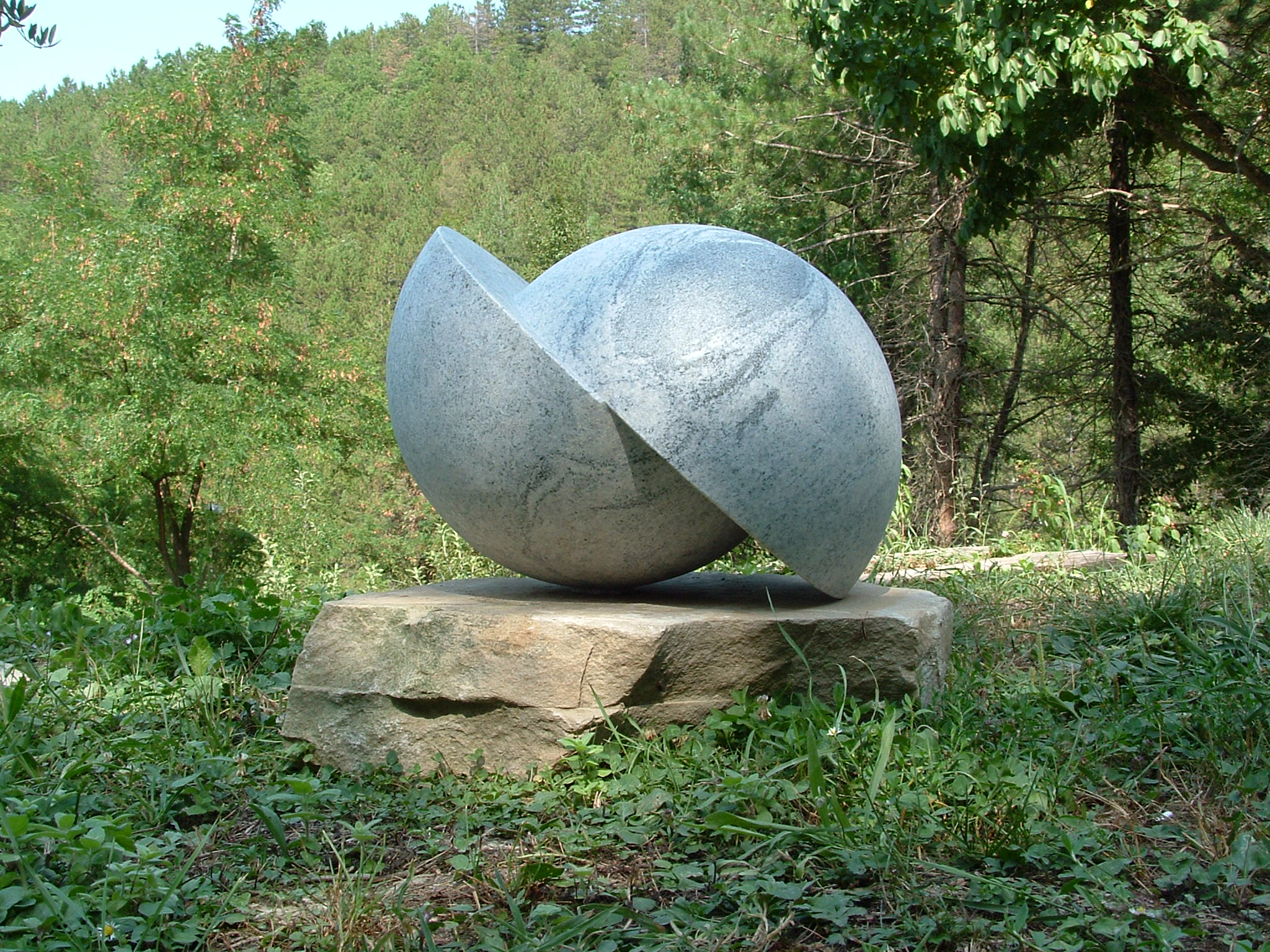 gneiss abstract sculpture