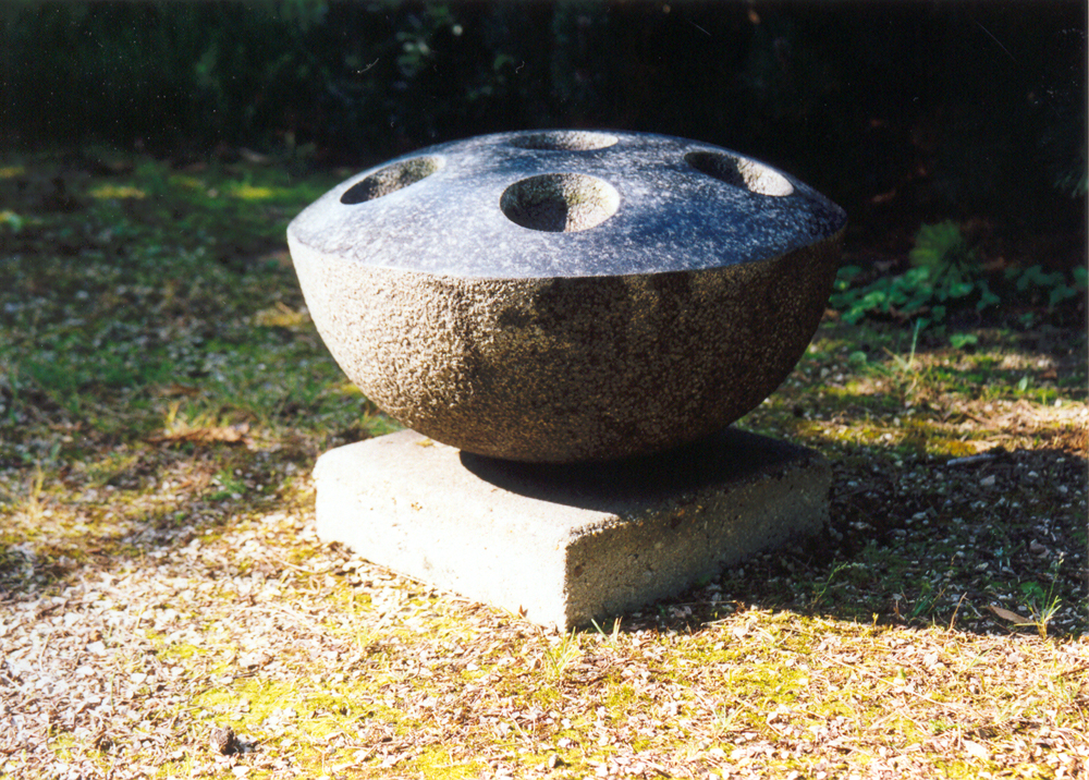 gneiss abstract sculpture