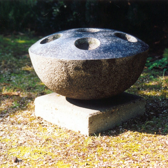 gneiss abstract sculpture