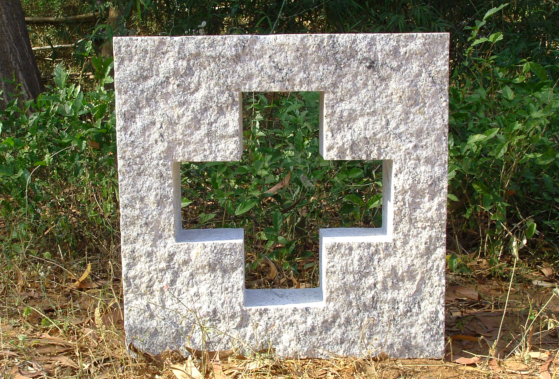 gneiss abstract sculpture